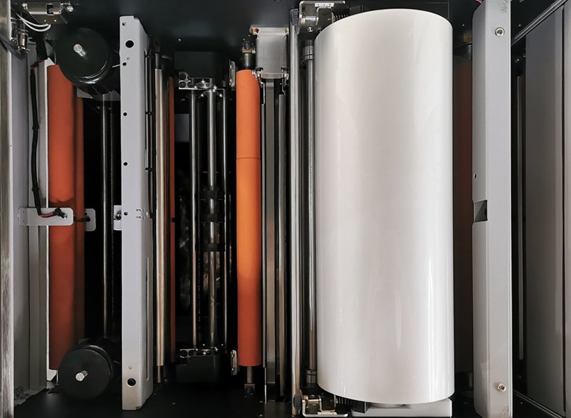 Automatický laminátor s řezáním a zaoblením rohů S310 – foto 7