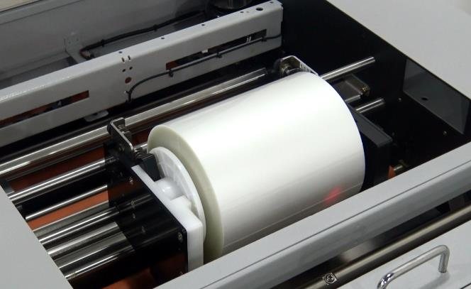 Automatický laminátor s řezáním a zaoblením rohů S310 – foto 9