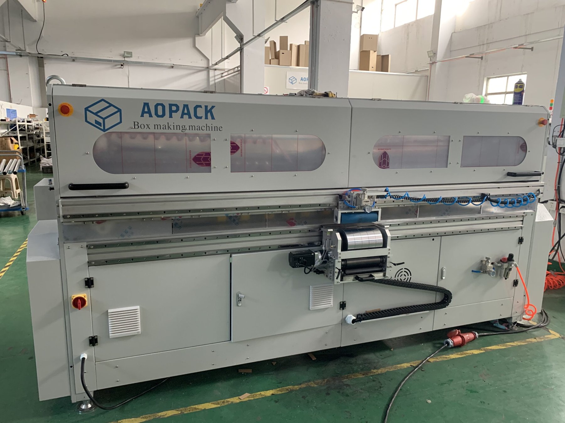 Servis boxmakeru  BM2508-SE – údržba, opravy a školení obsluhy